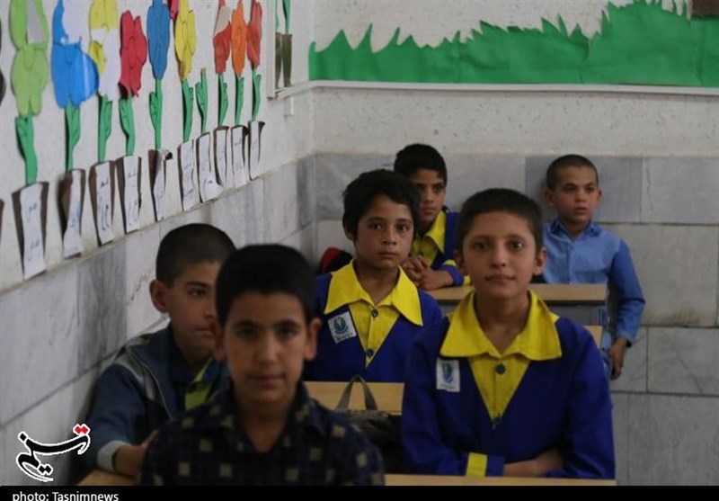 آغاز سال تحصیلی کودکان بازمانده از تحصیل در مدرسه مهربانی پاس یزد