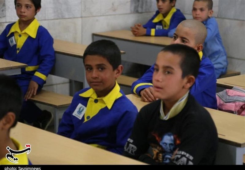 آغاز سال تحصیلی کودکان بازمانده از تحصیل در مدرسه مهربانی پاس یزد