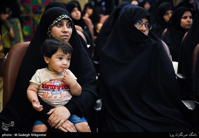 تجدید خاطره همسران شهدا در زندگی پشت خط