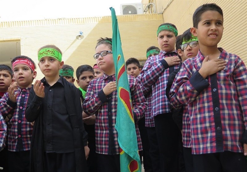 عزاداری کودکان اهوازی در سوگ شهدای کربلا