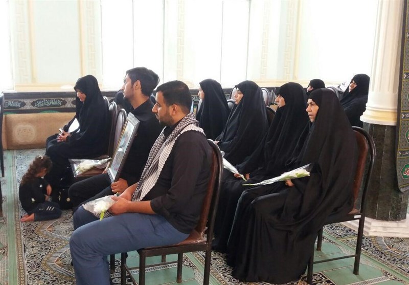 تجلیل از خانواده شهدای مدافع حرم خوزستان