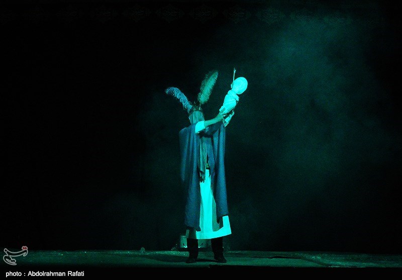 مکتب حسینی با گذشت زمان کهنه نمی شود