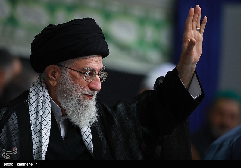 عزاداری شام غریبان حسینی در حسینیه امام خمینی(ره)