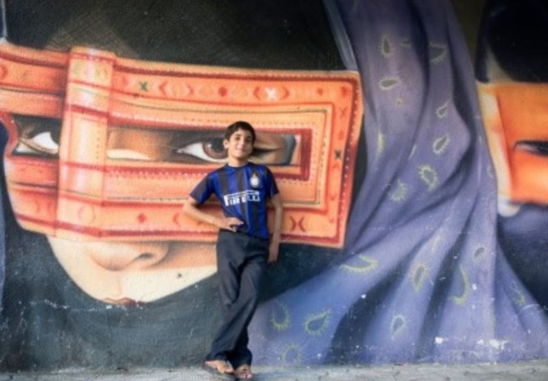 استفاده از طرح‌های برقع در مبلمان و مناظر شهری به ویژه در بندرعباس به وفور دیده می‌شود