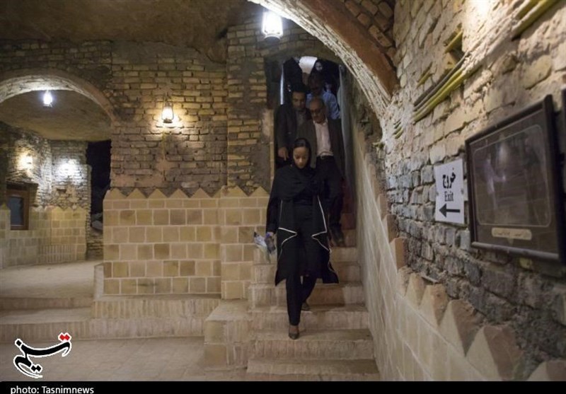 بازدید استرکیش لاروش رئیس دفتر منطقه‌ای یونسکو در ایران از بافت تاریخی یزد