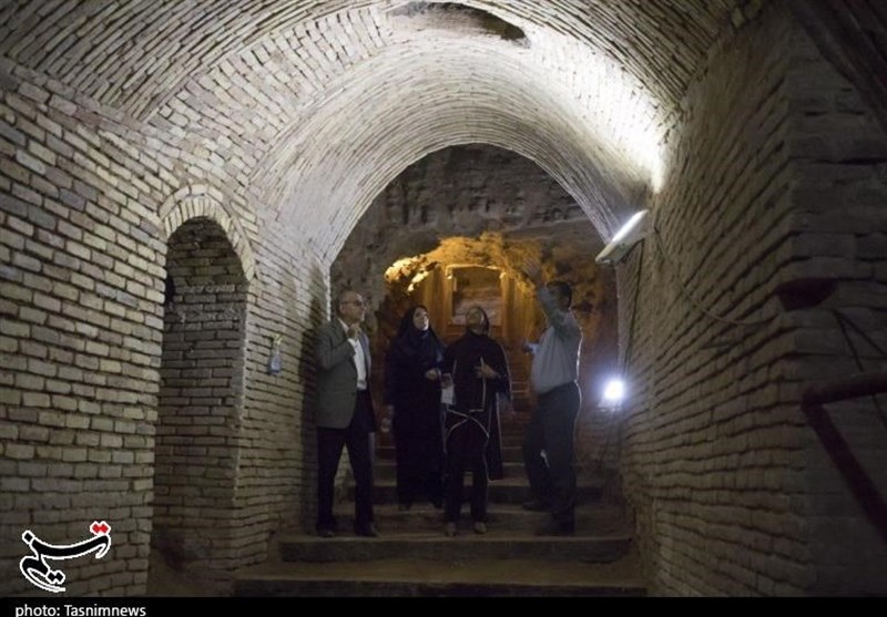 بازدید استرکیش لاروش رئیس دفتر منطقه‌ای یونسکو در ایران از بافت تاریخی یزد