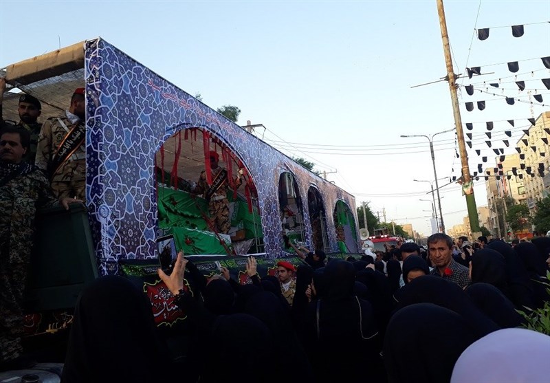 میزبانی مردم اهواز از 119 لاله پرپر 