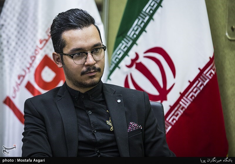 گفت‌وگو با شاعر آئینی از نسل چهارم