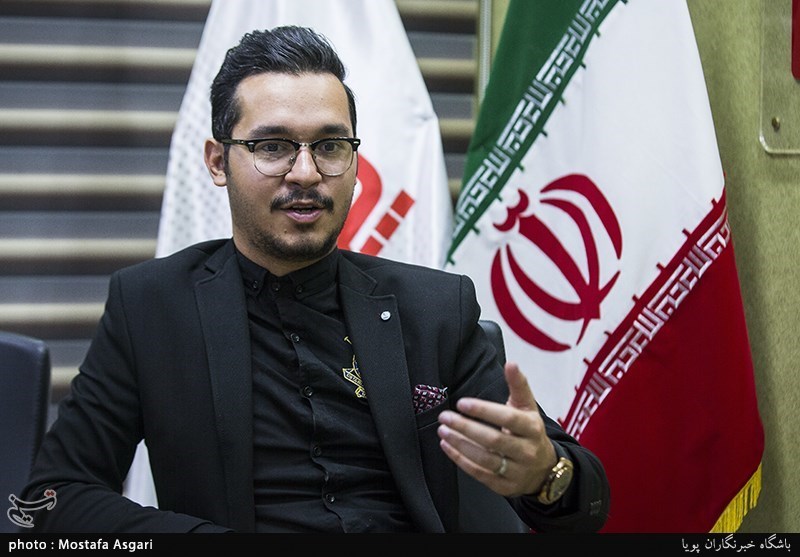 گفت‌وگو با شاعر آئینی از نسل چهارم