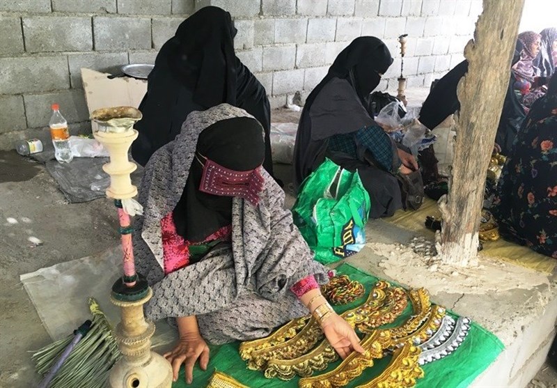 صنایع دستی مرتبط با تزیین شلوارهای سنتی زنان