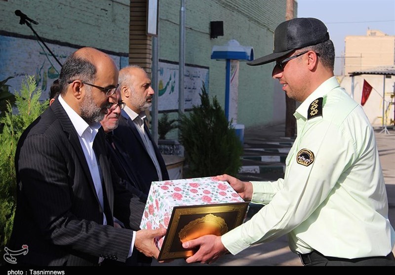 صبحگاه مشترک نیروی انتظامی کاشان