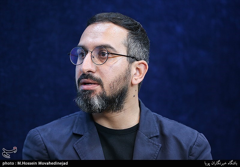 میزگرد شعر آیینی