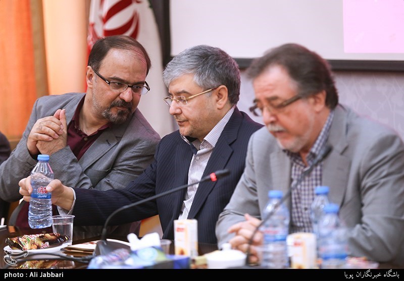 نشست فراخوان جشنواره تئاتر تجربه