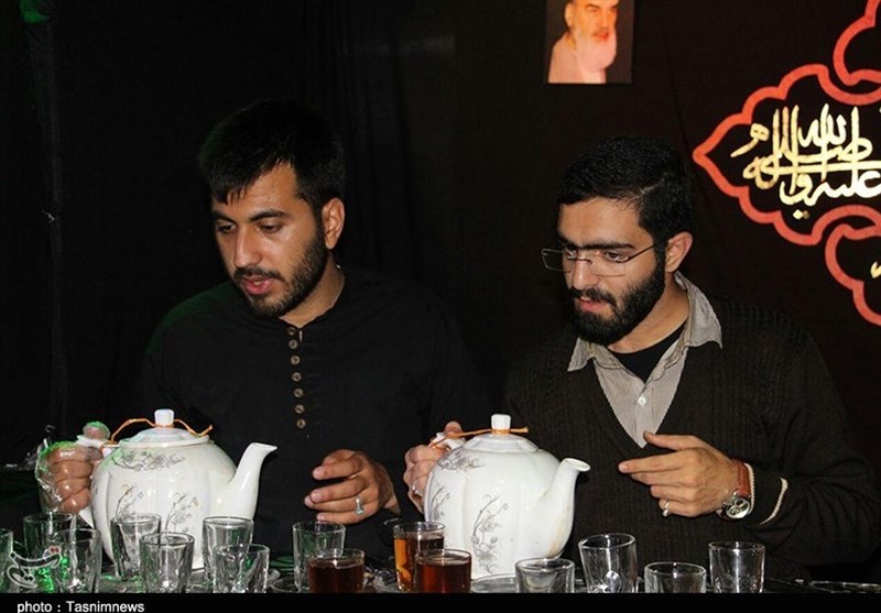 عطر حسین (ع) در پیاده راه فرهنگی رشت پیچید