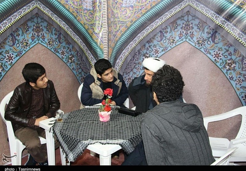 عطر حسین (ع) در پیاده راه فرهنگی رشت پیچید