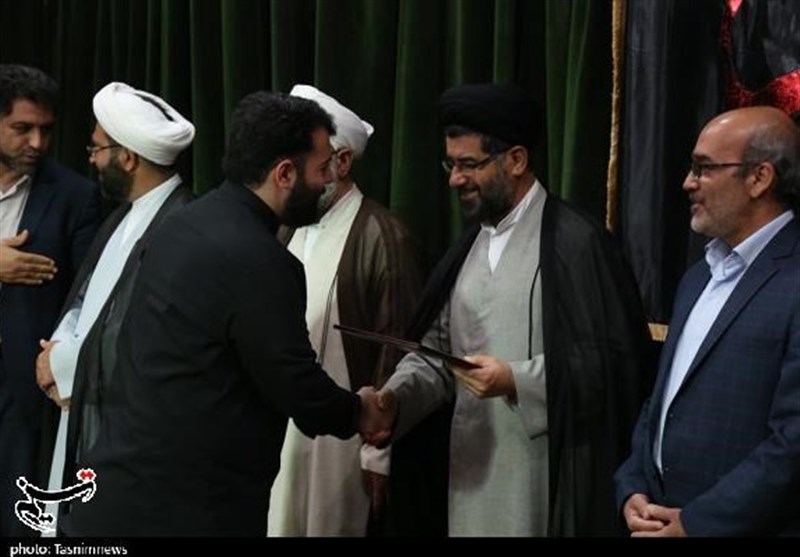 یادواره شهدای مدافع حرم در دانشگاه حضرت رقیه(س) یزد