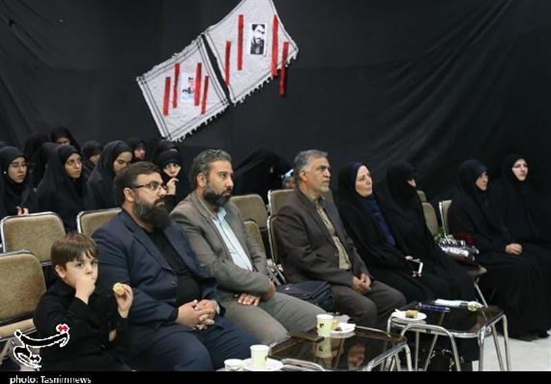 یادواره شهدای مدافع حرم در دانشگاه حضرت رقیه(س) یزد