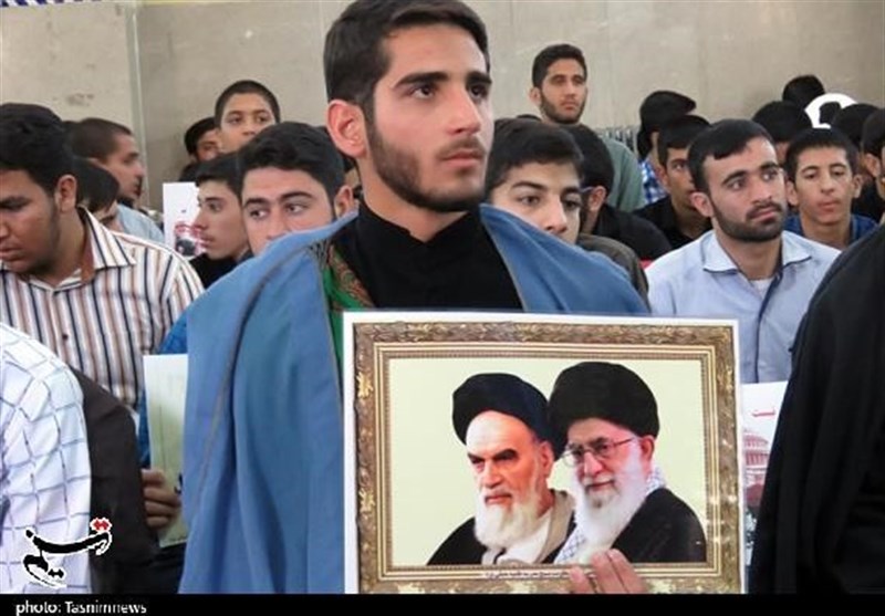 محکومیت یاوه‌گویی‌های ترامپ در یزد توسط طلاب و روحانیون