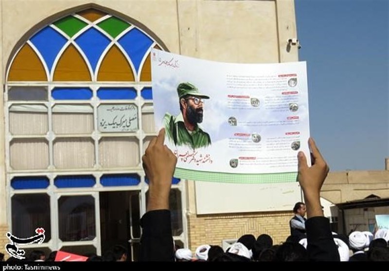 محکومیت یاوه‌گویی‌های ترامپ در یزد توسط طلاب و روحانیون