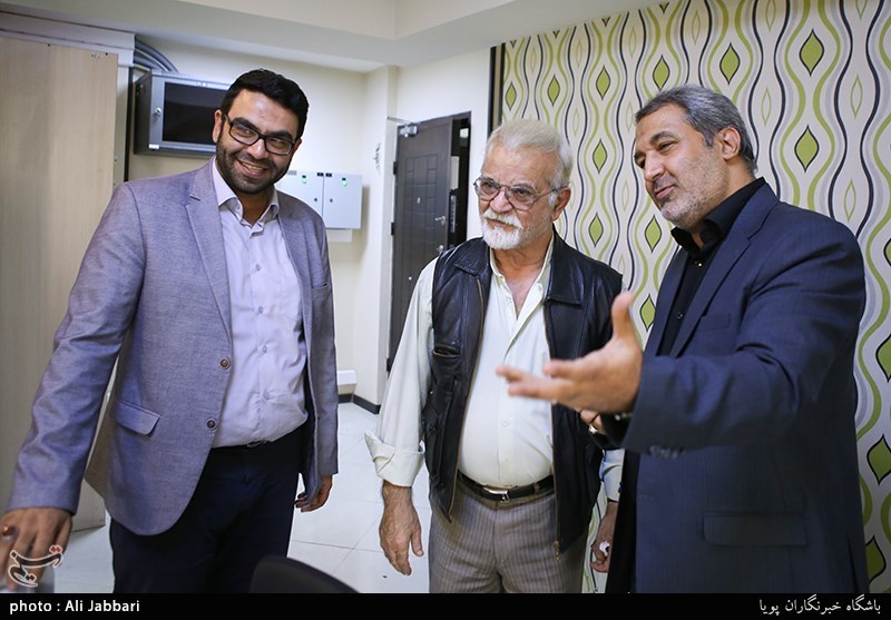 بازدید مهدی فخیم زاده از باشگاه خبرنگاران پویا