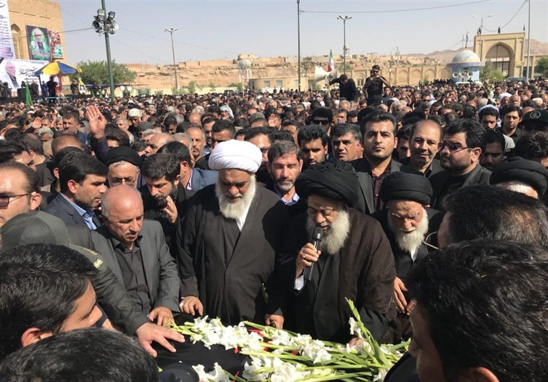 تشییع پیکر زنده‌یاد محمدعلی شیخ در شوشتر