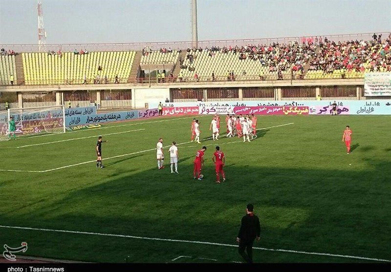 حاشیه بازی سپیدرود