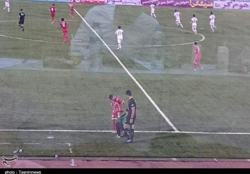 حاشیه نیمه دوم بازی سپیدرود