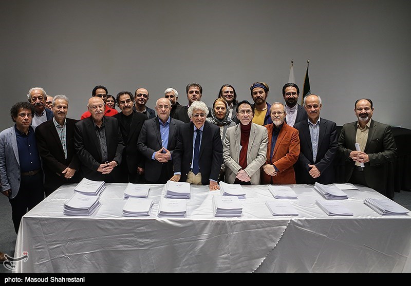 اهدای آثار لوریس چکناواریان به موزه موسیقی