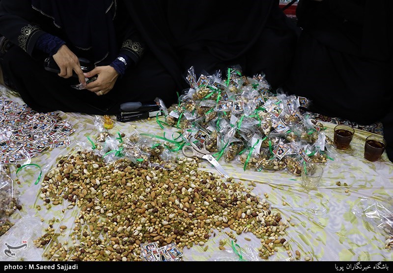 بسته بندی آجیل زائران کربلا