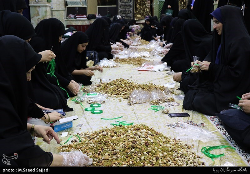 بسته بندی آجیل زائران کربلا