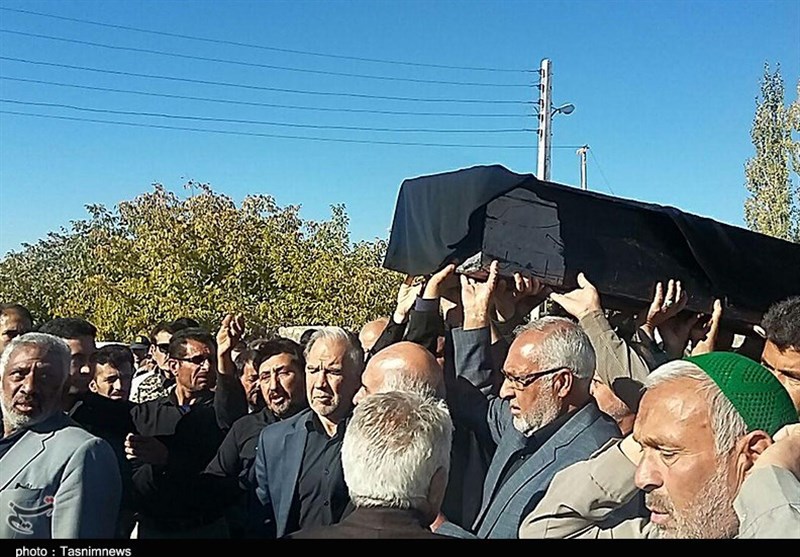 مراسم تشییع پدر سردار سلیمانی کرمان