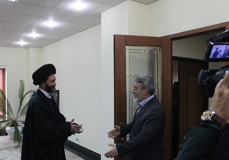 تودیع و معارفه استاندار رابدیل به روایت تصویر