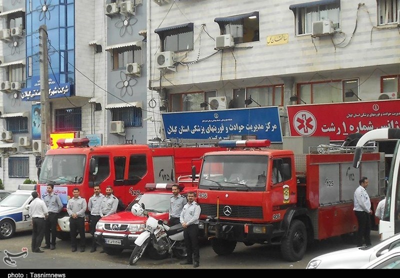 رژه خودرویی امدادی در رشت