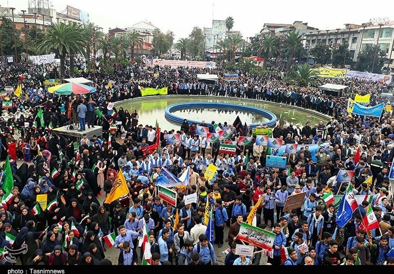 حضور حماسی گیلانیان در راهپیمایی روز ملی استکبارستیزی به‌روایت تصویر