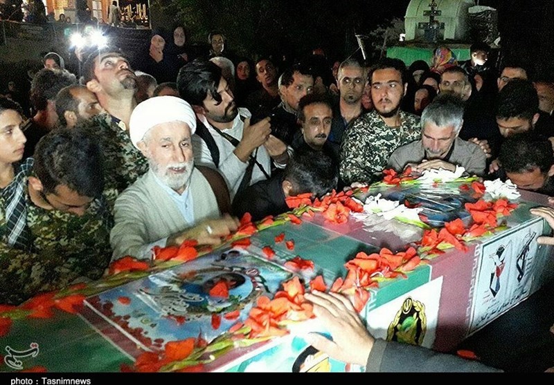 وداع با شهید تازه تفحص شده گیلانی