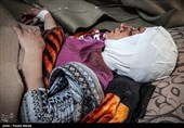 مصدومان و جانباختگان زلزله در سرپل‌ذهاب - کرمانشاه