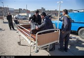 امداد رسانی به مصدومان زلزله در سرپل‌ذهاب