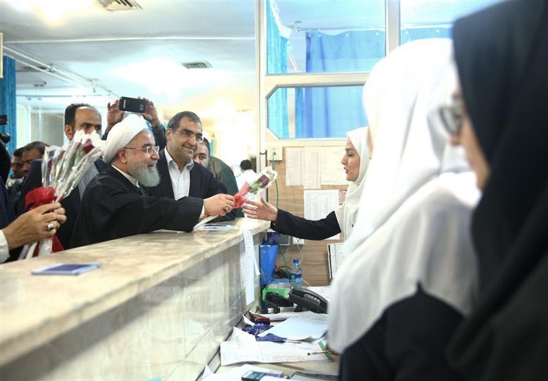 عیادت از مصدومان زلزله