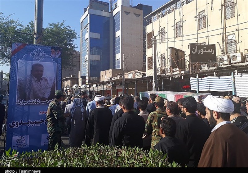 تشییع آیین تشییع پیکر مطهر شهید حبیب بدوی از شهدای مدافع حرم استان خوزستان در اهواز
