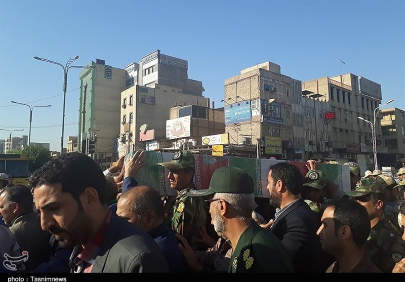 تشییع آیین تشییع پیکر مطهر شهید حبیب بدوی از شهدای مدافع حرم استان خوزستان در اهواز