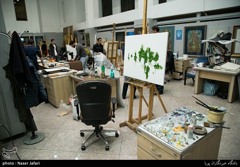 خلق و فروش آثارهنرمندان در حمایت از زلزله زدگان