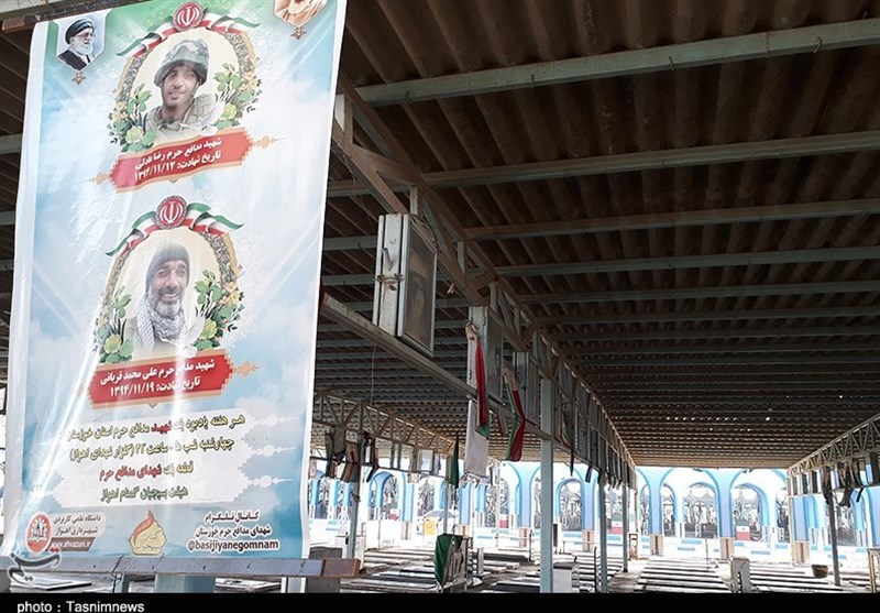 نصب تمثال شهیدان مدافع حرم در گلزار شهدای اهواز