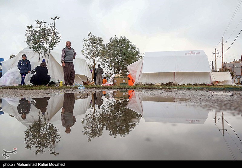 بارش باران در مناطق زلزله زده