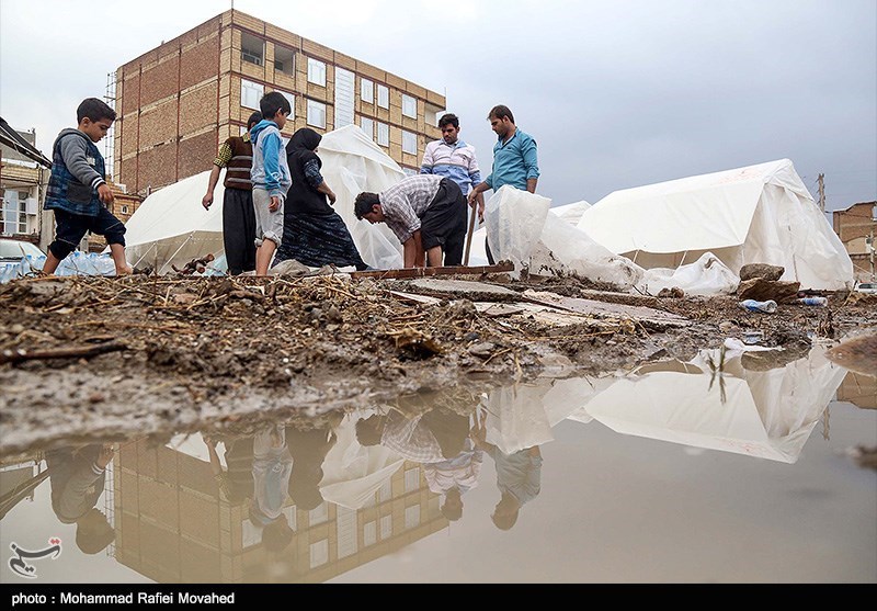 بارش باران در مناطق زلزله زده