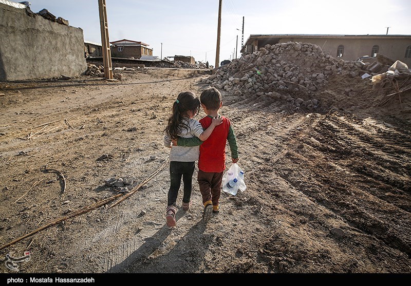 زندگی بعد از زلزله