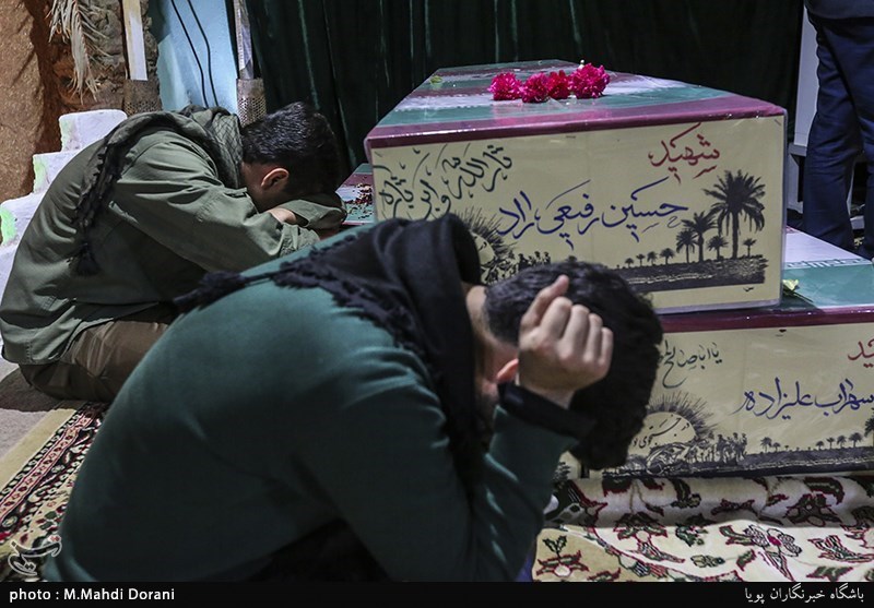 وداع با پیکر شهید مدافع حرم علیرضا جیلان