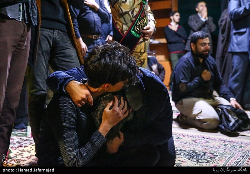 وداع با پیکر مطهر شهید مدافع حرم حمیدرضا ضیایی