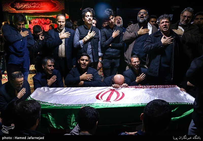 وداع با پیکر مطهر شهید مدافع حرم حمیدرضا ضیایی