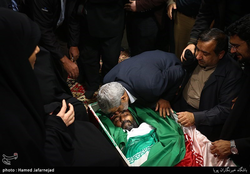 وداع با پیکر مطهر شهید مدافع حرم حمیدرضا ضیایی