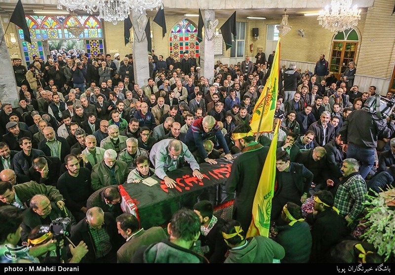 تشییع پیکر شهید مدافع حرم حمیدرضا ضیایی